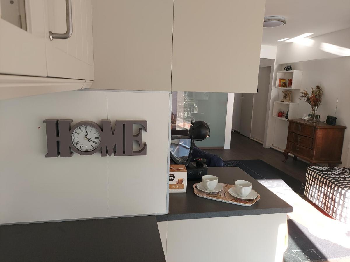 2+2Szemelyes Apartman Kerttel Apartment เซแกชแฟเฮร์วาร์ ภายนอก รูปภาพ