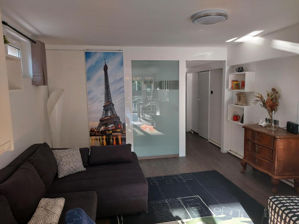 2+2Szemelyes Apartman Kerttel Apartment เซแกชแฟเฮร์วาร์ ภายนอก รูปภาพ